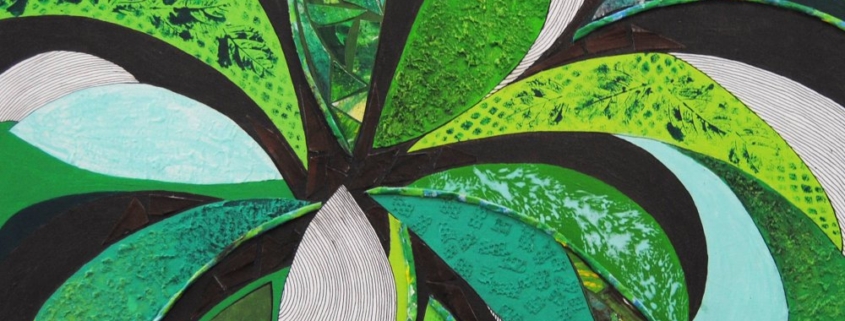 Opera artistica con predominanza di verde nella Galleria Melograno