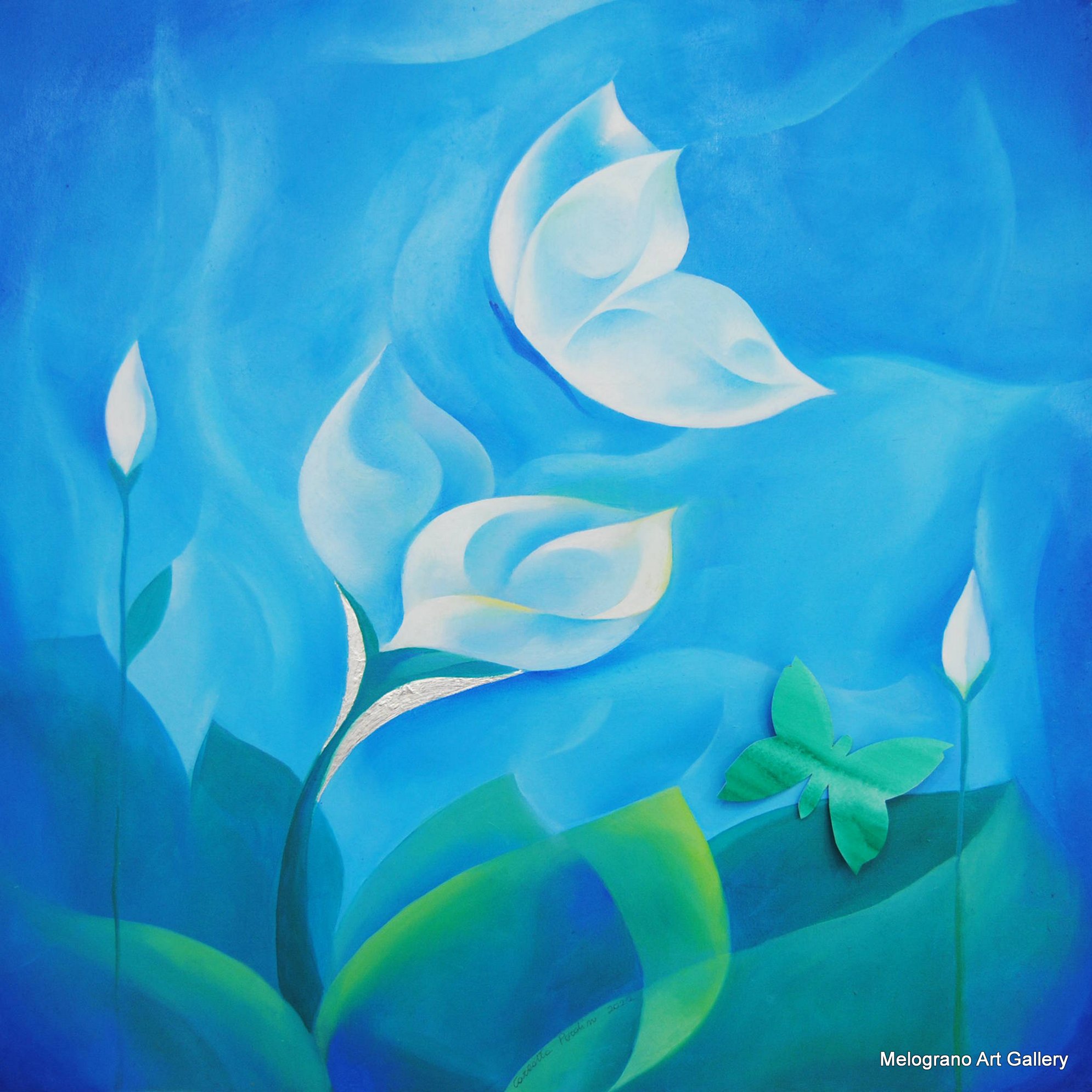 Quadro di Carlotta Pardini con fiori delicati nel verde e azzuro. Un prato di sogno sul quale si posa una farfalla