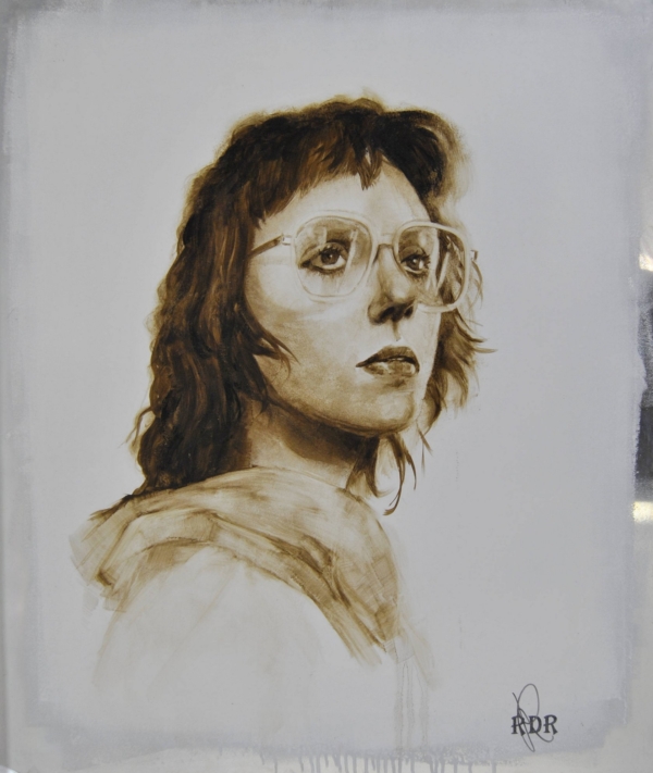 Quadro di Davide Robert Ross, opera a bitume su lastra metallica con figura femminile contemporanea