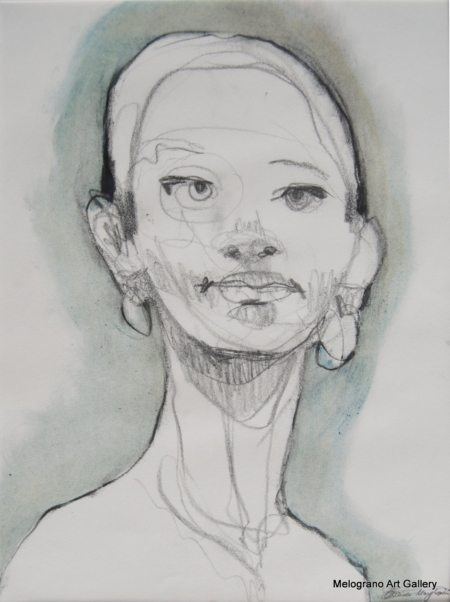 Volto di giovane donna con espressione sognante e drammatica, leggero alone verde turchese, tratto di matita con velature.