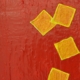 Quadro di Riccardo Lizio Astratto che celebra la gioia del colore, il colore rosso e la forma quadrata