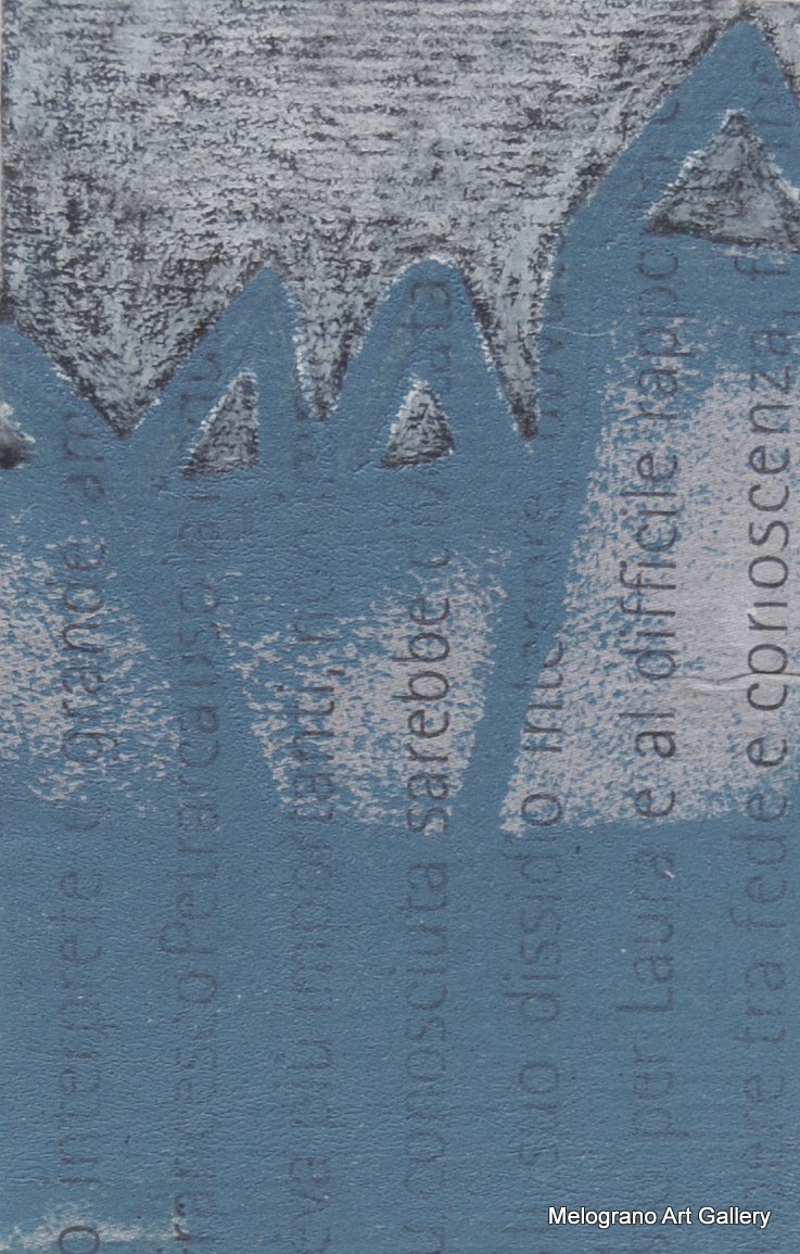 Monotipo con intervento manuale di Sergio Mazzoni – segni geometrici e tonalità azzurre su carta.