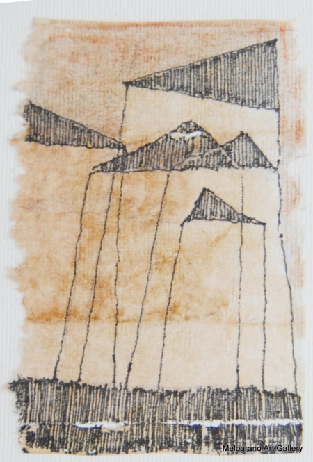 Monotipo con intervento manuale di Sergio Mazzoni – segni geometrici e tonalità terrose su carta.