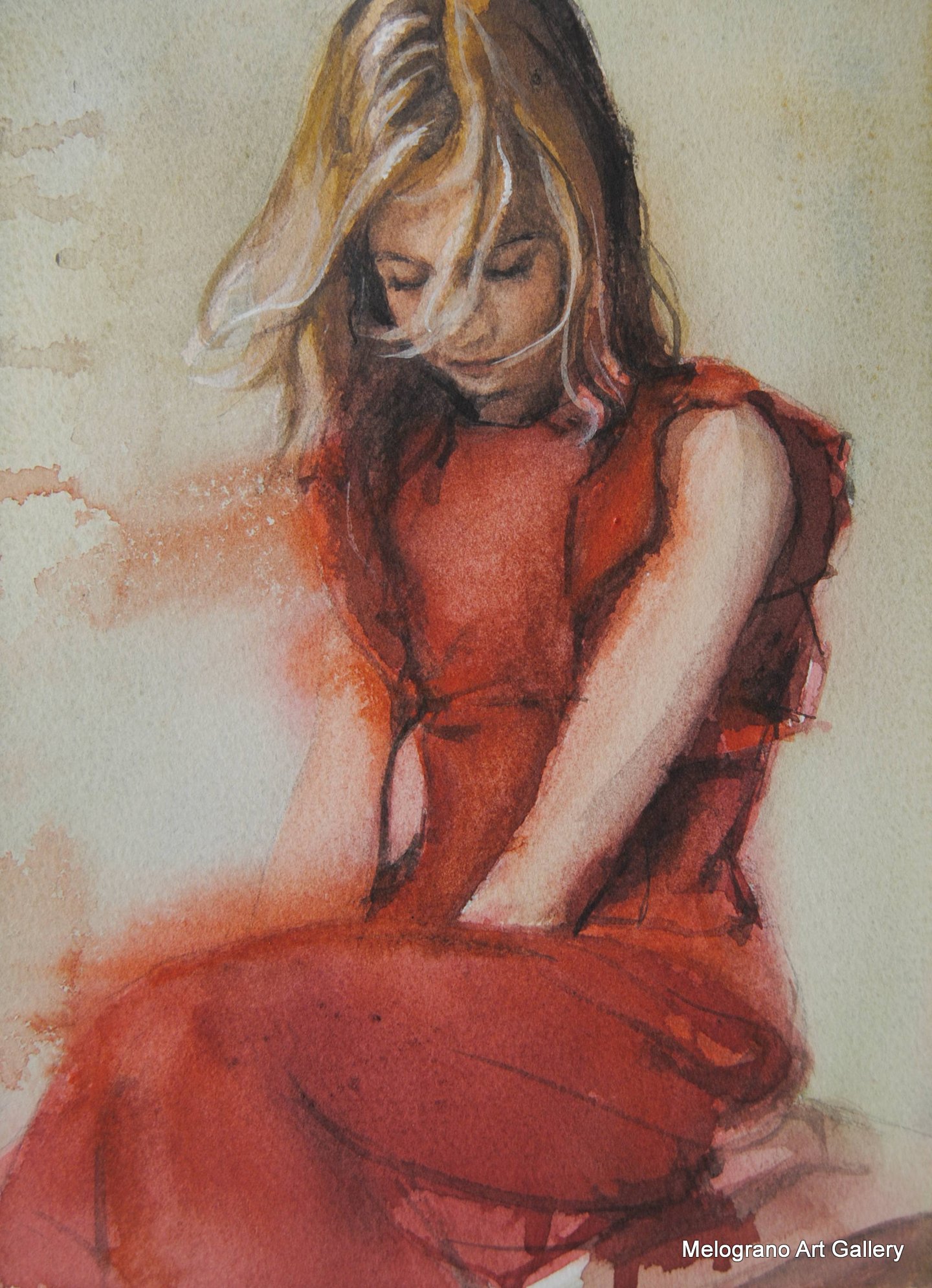 Acquerello di Taichi Ichikawa, ragazza seduta con vestito rosso e sguardo rivolto in basso.