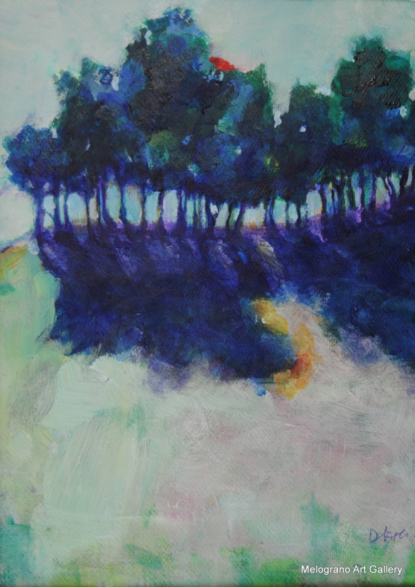 Paesaggio con alberi blu ad acrilico su cartoncino, controluce e fondo verde suggestivo, opera di Donatella Lami.