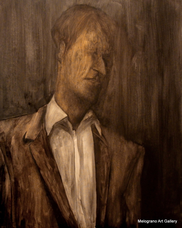 Ritratto a mezzo busto di figura con volto segnato, atmosfera cupa e luci soffuse, opera di Davide Giallombardo