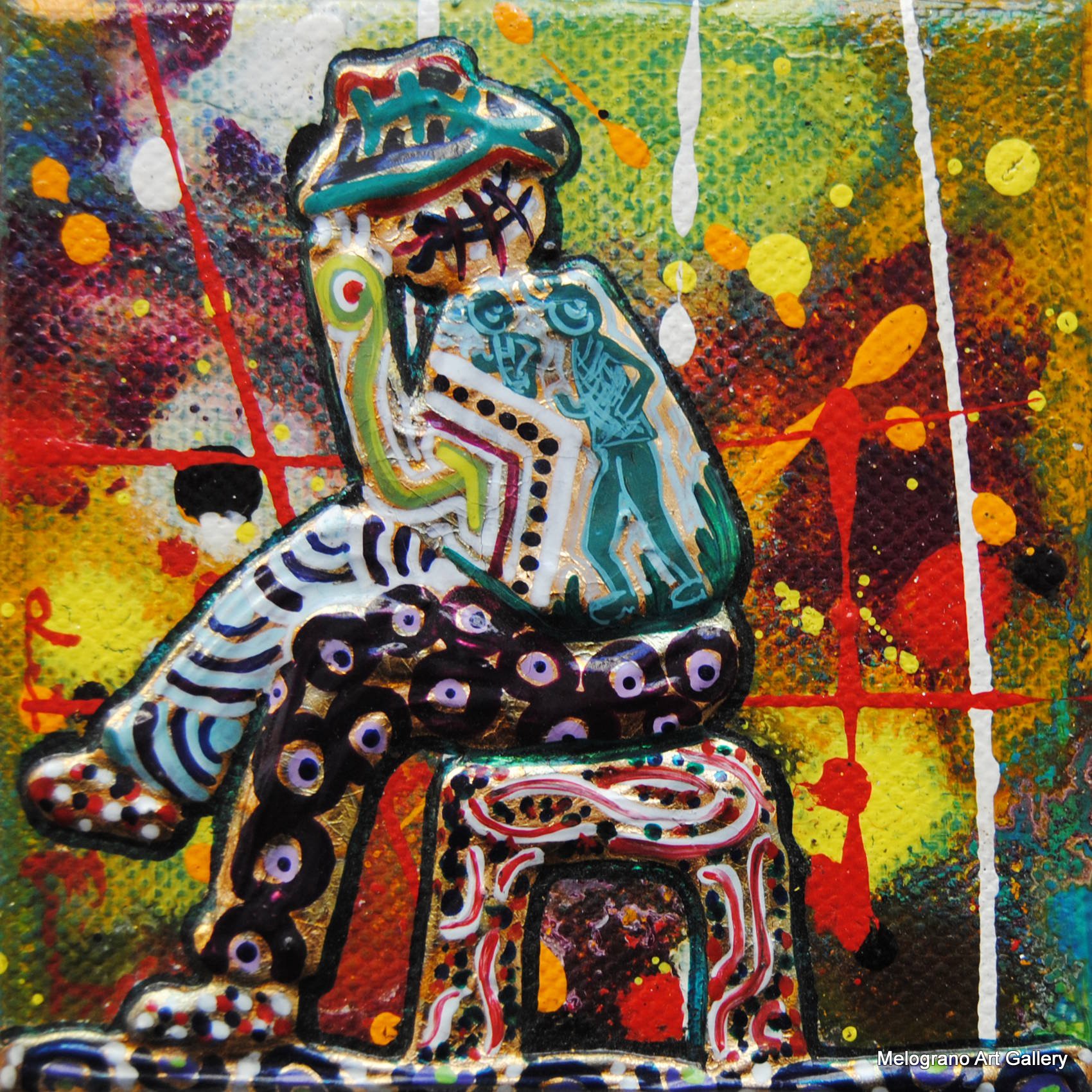 Piccole Ombre di Lucia Fiaschi, piccole tele con fondo verde, rilievi dorati, simboli e figure-ombra