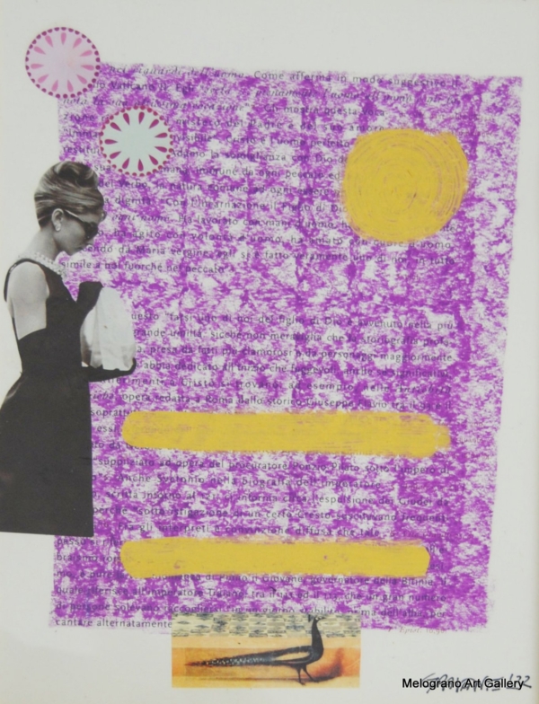 collage femminile sofisticato con pavone su foglio porpora titolo purple charme