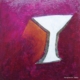 Forma bianca a calice con elemento arancione su fondo rosso‑magenta, opera della serie “Ombre bianche” di Paolo Fidanzi.